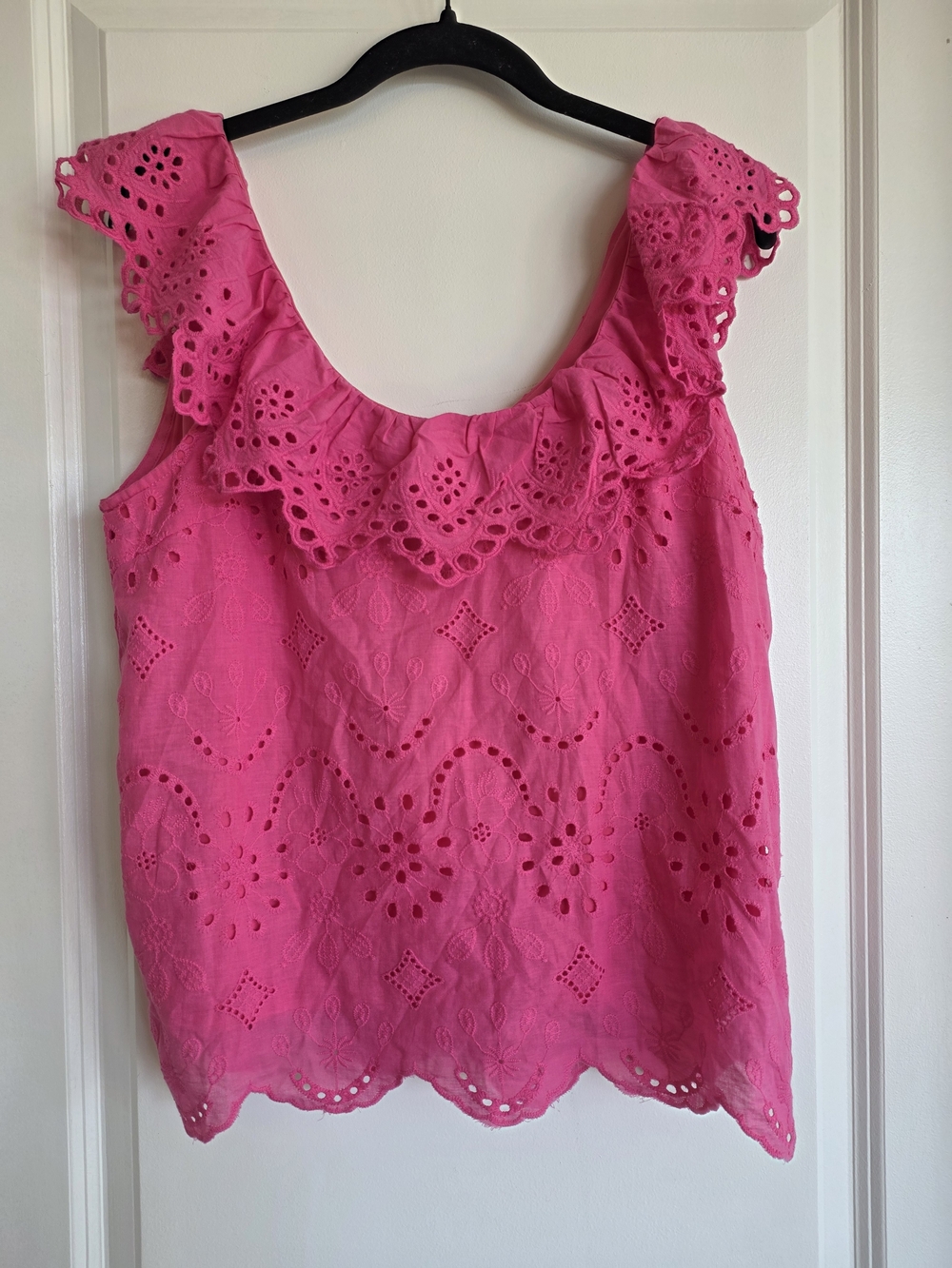 ANDREE BY UNIT Pink Eyelet Ruffle Camisole